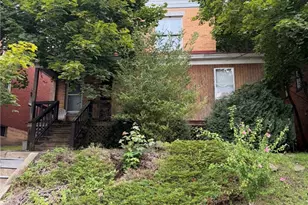 310 Broadway Ave, McKees Rocks, PA 15136 - Photo 1