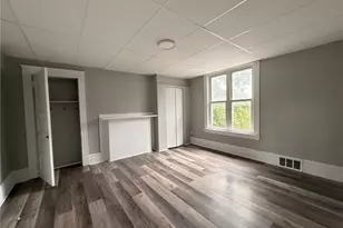 310 Broadway Ave, McKees Rocks, PA 15136 - Photo 5