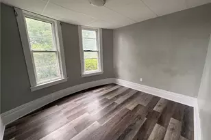 310 Broadway Ave, McKees Rocks, PA 15136 - Photo 9