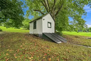 148 Coal Bluff Rd, Union Township, PA 15332 - Photo 25