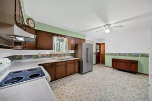 35999 Lake Shore Dr, Canadohta Lake, PA 16438 - Photo 5