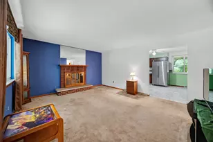 35999 Lake Shore Dr, Canadohta Lake, PA 16438 - Photo 11