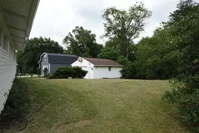 2870 Patterson Dr., Hopewell Township, PA 15001 - Photo 13