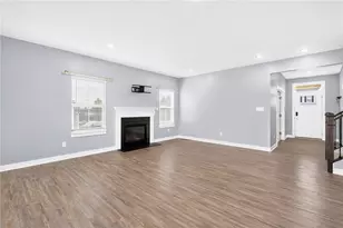 1057 Wedgewood Dr, Penn Twp, PA 15644 - Photo 9