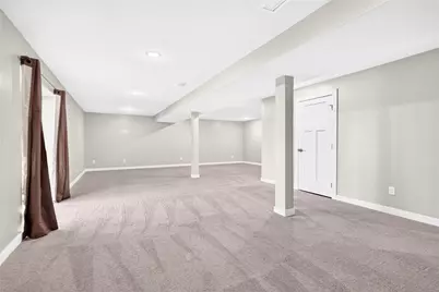 1057 Wedgewood Dr, Penn Twp, PA 15644 - Photo 37