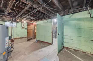 24 W Garden Rd, Pittsburgh, PA 15227 - Photo 31