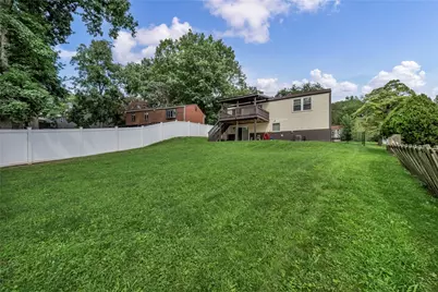 3034 Amy Dr, South Park, PA 15129 - Photo 29