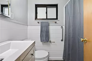342 Jean Dr, Pittsburgh, PA 15236 - Photo 23
