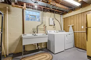 417 Delaware Ave, North Versailles, PA 15137 - Photo 25