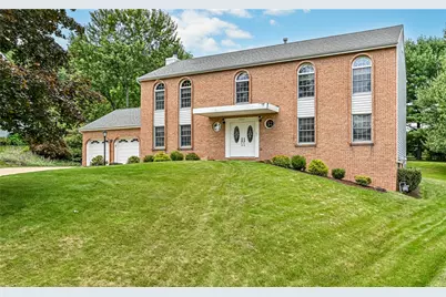 4847 Shamrogue Ct, Hampton, PA 15101 - Photo 1