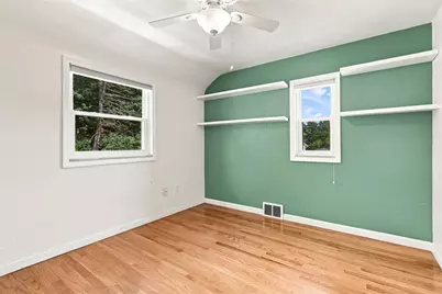 201 Broughton Rd, Bethel Park, PA 15102 - Photo 23