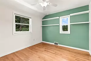 201 Broughton Rd, Bethel Park, PA 15102 - Photo 23