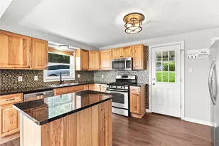 201 Broughton Rd, Bethel Park, PA 15102 - Photo 15