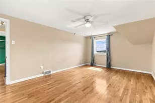 201 Broughton Rd, Bethel Park, PA 15102 - Photo 29