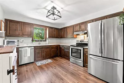 10322 Roseway Blvd, Irwin, PA 15642 - Photo 9