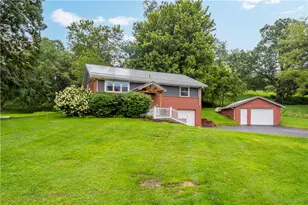 212 Brownlee Rd, Somerset, PA 15330 - Photo 3