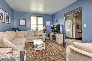 138 E Pennview St, Pittsburgh, PA 15223 - Photo 9