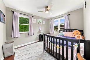 11 Reichold Rd, Pittsburgh, PA 15090 - Photo 15