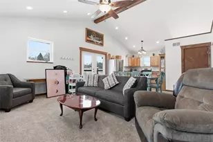 2976 Henderson Rd, Mount Pleasant, PA 15301 - Photo 31