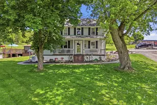 2976 Henderson Rd, Mount Pleasant, PA 15301 - Photo 5
