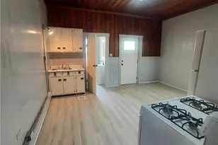 1400 Middle St, Pittsburgh, PA 15215 - Photo 9