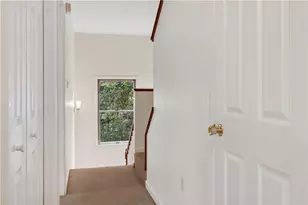 1710 S Shore Ct, Pittsburgh, PA 15203 - Photo 15