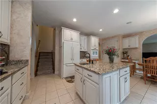 1032 Diane Ln, Indiana Township, PA 15024 - Photo 9