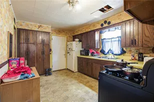 1332 Orchard Ave, New Kensington, PA 15068 - Photo 13