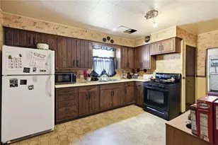 1332 Orchard Ave, New Kensington, PA 15068 - Photo 15