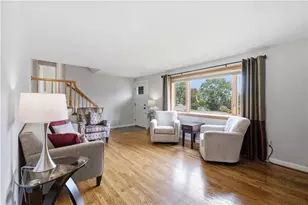 118 Kinross Ln, Ross Twp, PA 15237 - Photo 11