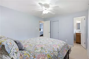 118 Kinross Ln, Ross Twp, PA 15237 - Photo 21