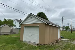 802 8th St, Jefferson/Mather, PA 15346 - Photo 17