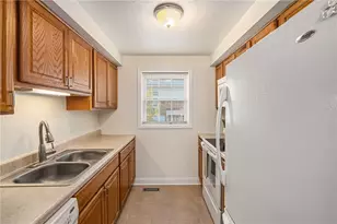 5491 Library Rd, Bethel Park, PA 15102 - Photo 11
