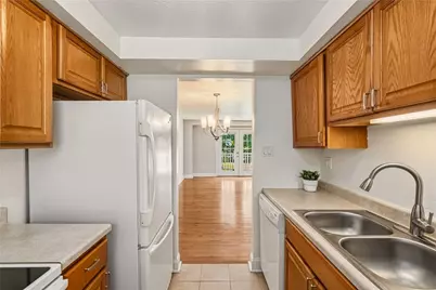 5491 Library Rd #21, Bethel Park, PA 15102 - Photo 13