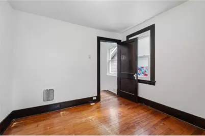 33 Defoe St, Pittsburgh, PA 15214 - Photo 17