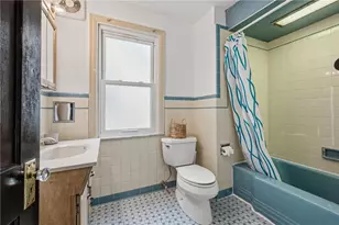 33 Defoe St, Observatory Hill, PA 15214 - Photo 21