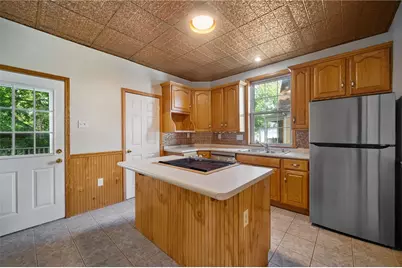608 Penn Ave, New Brighton, PA 15066 - Photo 9