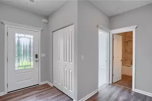 107 Deana Dr, Robinson Twp, PA 15136 - Photo 5
