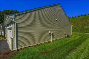 107 Deana Dr, Robinson Twp, PA 15136 - Photo 37