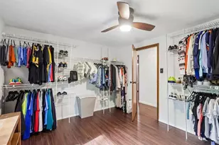 10095 Oakridge Dr, Pittsburgh, PA 15090 - Photo 23