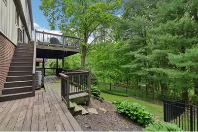 10095 Oakridge Drive, Pittsburgh, PA 15090 - Photo 41