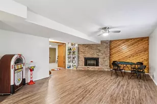 10095 Oakridge Dr, Pittsburgh, PA 15090 - Photo 31