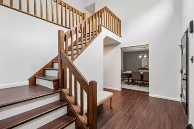 10095 Oakridge Drive, Pittsburgh, PA 15090 - Photo 3