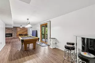 10095 Oakridge Dr, Pittsburgh, PA 15090 - Photo 33