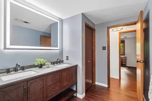 10095 Oakridge D Dr, Pittsburgh, PA 15090 - Photo 33