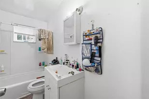 1255 Chartiers Ave, McKees Rocks, PA 15136 - Photo 11