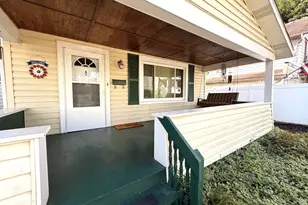 818 Cleveland Ave, Brackenridge, PA 15014 - Photo 3