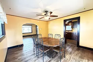 818 Cleveland Ave, Brackenridge, PA 15014 - Photo 9