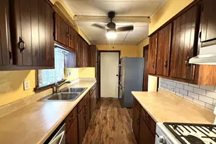 818 Cleveland Ave, Brackenridge, PA 15014 - Photo 15