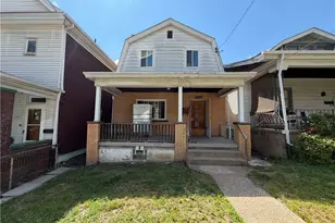 818 Lamont St, Stowe Township, PA 15136 - Photo 1